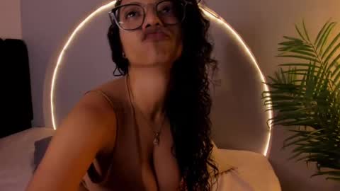 Candela  online show from 03.11.25