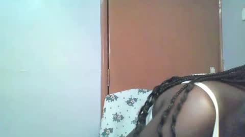 Snapshot of candie_love chatting on 02.21.25 Spencer online show from 02.21.25