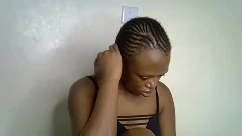 candiemaya online show from 04.01.26