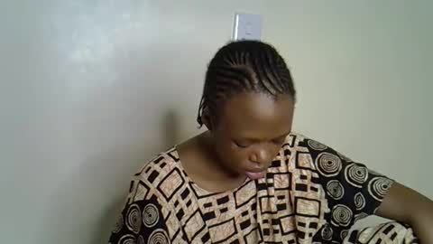 candiemaya online show from 04.05.26