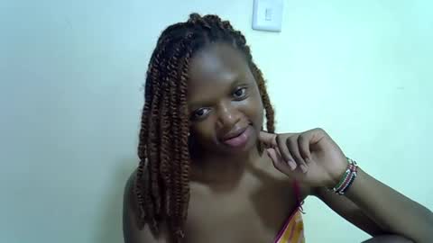 candiemaya online show from 04.17.26