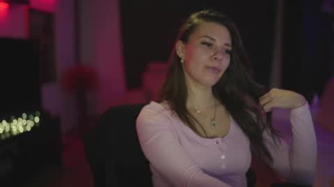 Candy Storm online show from 11.04.25