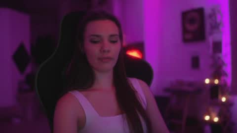 Candy Storm online show from 04.04.26