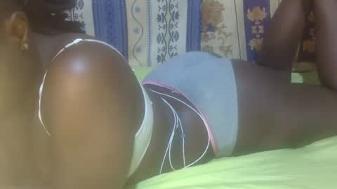 Snapshot of candy_ary chatting on 09.19.25 candy_ary online show from 09.19.25