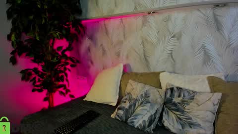 Candy online show from 10.27.25