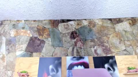 Snapshot of candy_feett chatting on 09.11.25 Jolie online show from 09.11.25