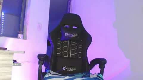 candy_giuliana21 online show from 04.16.26