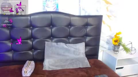 Isabella online show from 05.08.26