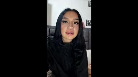 Leila  online show from 01.18.26