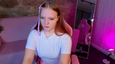 Snapshot of candy_lir chatting on 02.09.26 Candy online show from 02.09.26