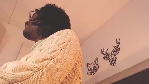 Snapshot of candy_lovee6 chatting on 10.05.25 CANDY LOVE  DANNA online show from 10.05.25