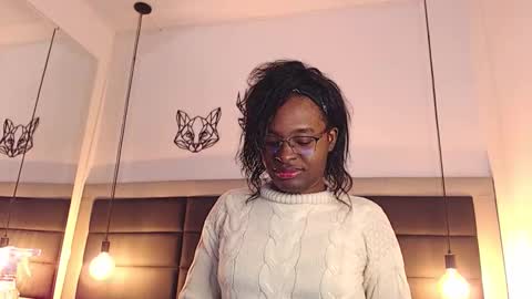 Snapshot of candy_lovee6 chatting on 10.22.25 CANDY LOVE  DANNA online show from 10.22.25