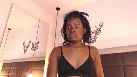 Snapshot of candy_lovee6 chatting on 10.26.25 CANDY LOVE  DANNA online show from 10.26.25