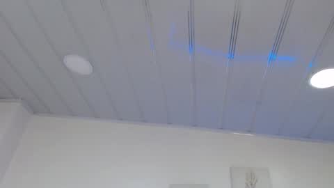 Snapshot of candy_lux_ chatting on 10.19.25 Candy online show from 10.19.25