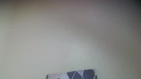 Snapshot of candy_pot chatting on 09.13.25 candy pot online show from 09.13.25