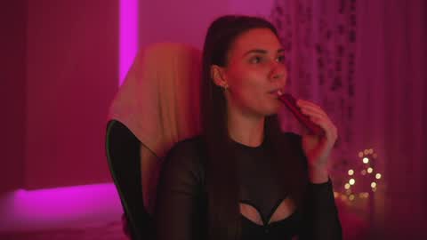 Candy online show from 04.03.26