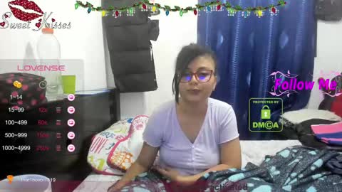 Snapshot of candy_val chatting on 01.04.25 candy_val online show from 01.04.25