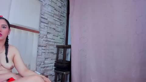 Snapshot of candyandsteven chatting on 10.08.25 candyandsteven online show from 10.08.25