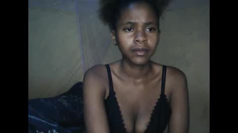 candybrown001 online show from 09.15.25