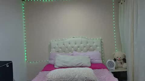 CANDYCARSON online show from 04.19.26