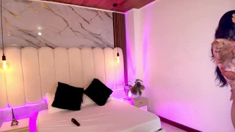 candyclair01 online show from 11.27.25