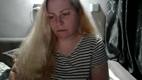 Laura online show from 01.14.25