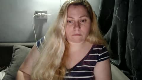 Laura online show from 01.23.25