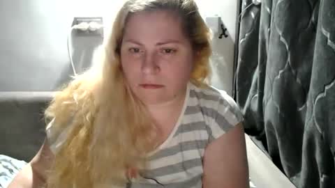 Laura online show from 02.02.25