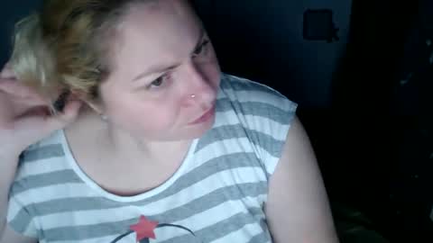 Laura online show from 02.03.25