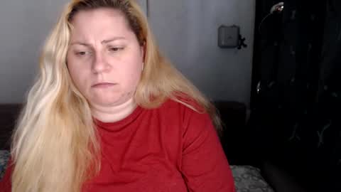 Laura online show from 02.11.25