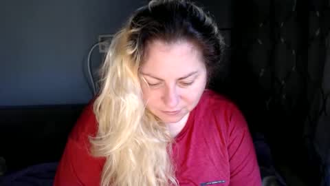 Laura online show from 09.21.25