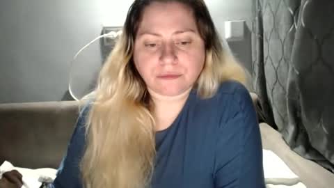 Laura online show from 04.09.26