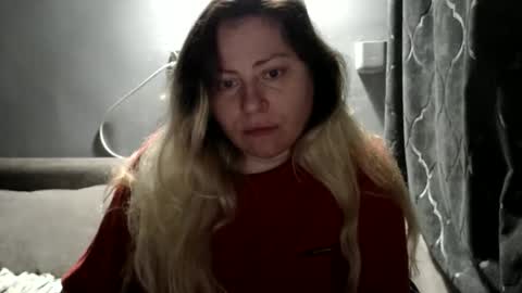 Laura online show from 05.10.26