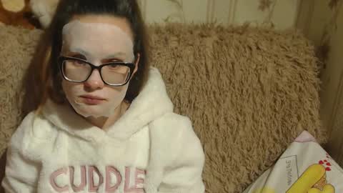 Snapshot of candylady13 chatting on 01.23.25 say meow and send tips online show from 01.23.25