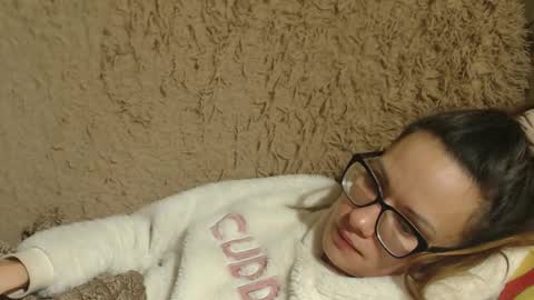 Snapshot of candylady13 chatting on 01.26.25 say meow and send tips online show from 01.26.25