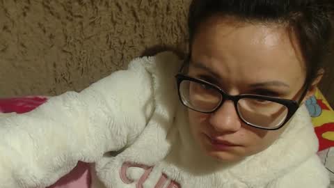 Snapshot of candylady13 chatting on 01.31.25 say meow and send tips online show from 01.31.25