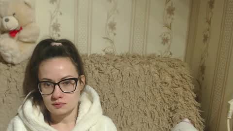 Snapshot of candylady13 chatting on 02.16.25 say meow and send tips online show from 02.16.25