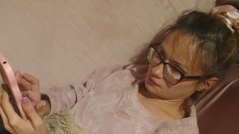 say meow and send tips  online show from 10.21.25