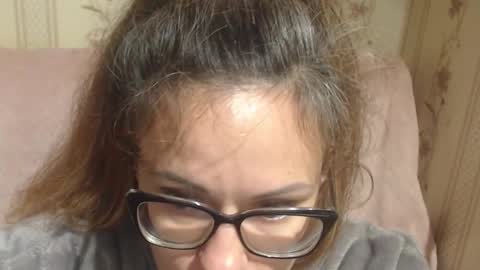 say meow and send tip  online show from 11.17.25