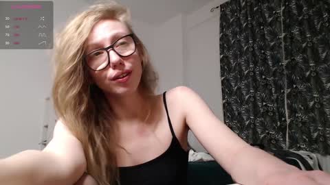 candyliciousss online show from 12.16.24