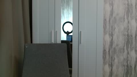 Snapshot of candymini chatting on 01.12.26 candymini online show from 01.12.26