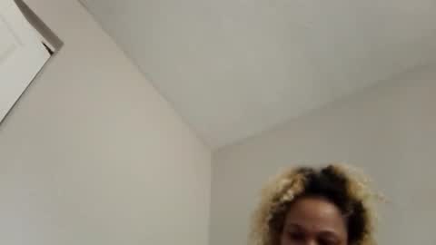 candyredxo2024 online show from 10.02.25