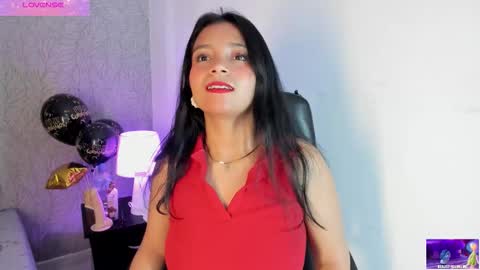 Candys Victoria online show from 10.15.25