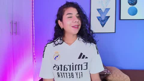 Snapshot of candyy_bella chatting on 01.17.25 Isabella online show from 01.17.25