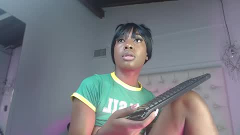 Candy Ebony online show from 12.13.25