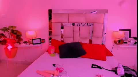 Candy online show from 09.29.25