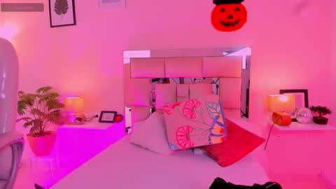 Candy online show from 10.08.25