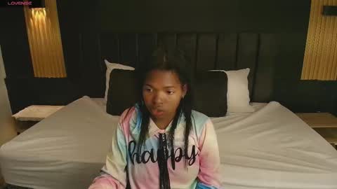 C A N E L I T A   H O T  online show from 09.17.25