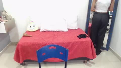 Canela online show from 03.12.25