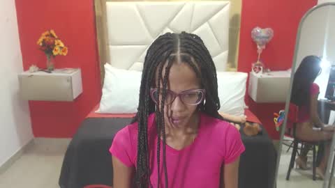 Canela online show from 10.18.25